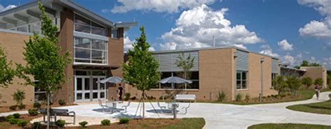Ogeechee tech statesboro - A Unit of the Technical College System of Georgia providing over 120 programs of study, as well as workforce development and continuing education programs, GED, adult ... 